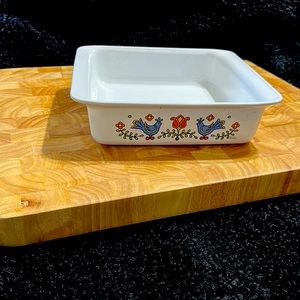 Vintage 1975 Corning Ware Country Festival